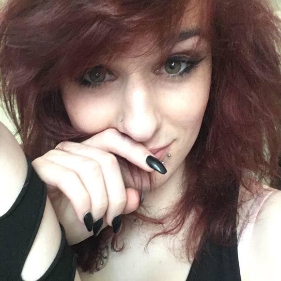 Meet your Posher, Amaya - Picture 1 of 1